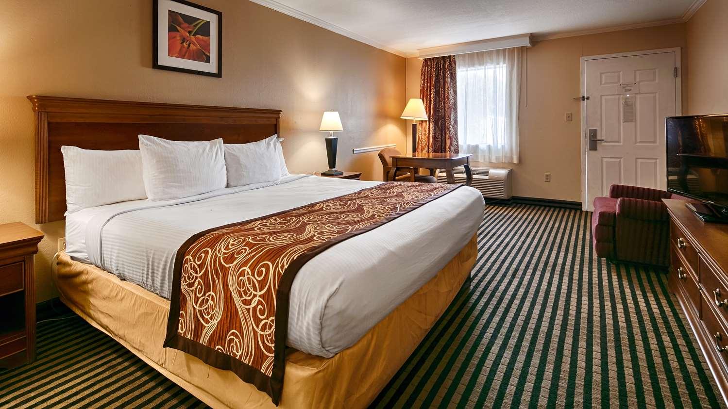 Best Western - Mckenzie Buitenkant foto